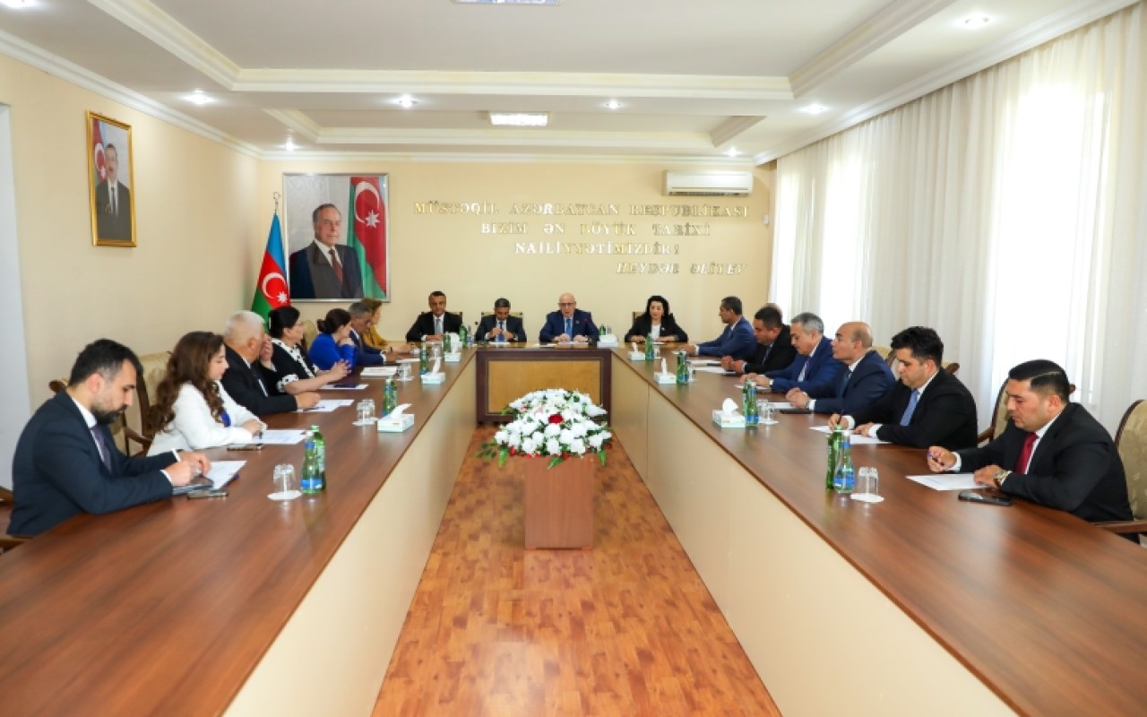Bərdədə Milli Məclisin Səhiyyə komitəsinin səyyar iclası keçirildi -FOTOLAR Bərdədə Milli Məclisin Səhiyyə komitəsinin səyyar iclası keçirildi -FOTOLAR