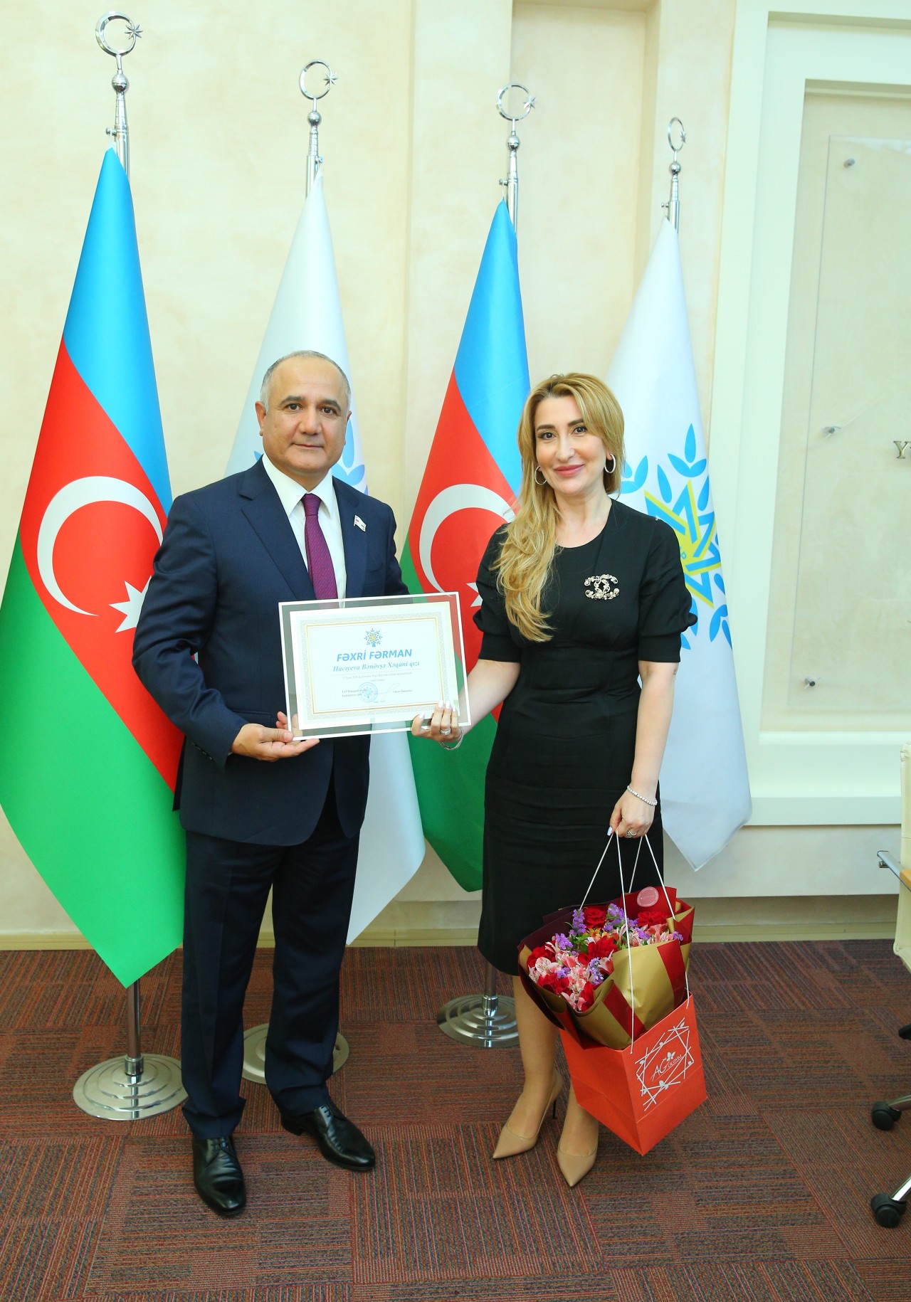 YAP Binəqədi rayon təşkilatı tibb işçilərinin peşə bayramını qeyd etdi - FOTOLAR