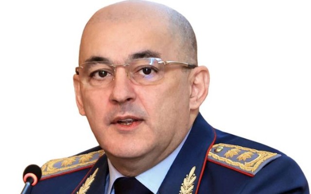 Şahin Bağırov Fərid Usubovu bu əməlinə görəSərəncama götürdü Şahin Bağırov Fərid Usubovu bu əməlinə görəSərəncama götürdü
