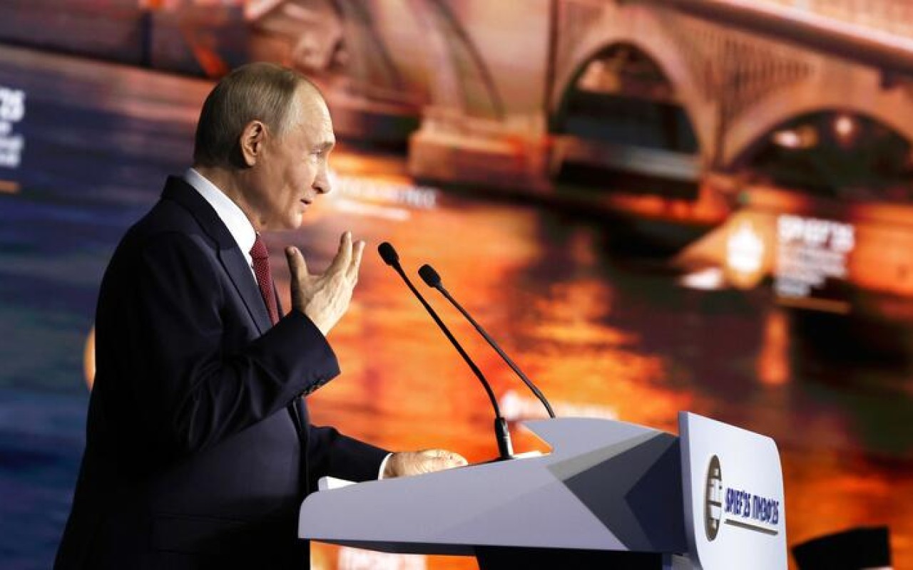 Putin ABŞ-nin İrana zərbələrini səbəbsizhücum adlandırdı