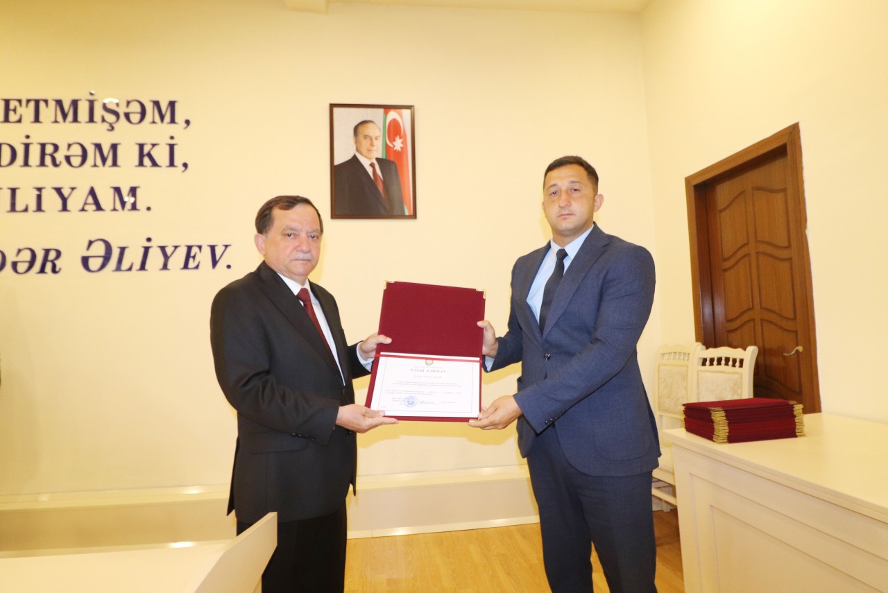 Rəcəb Babaşov bir qrup dövlət qulluqçusunu təltif etdi - FOTOLAR