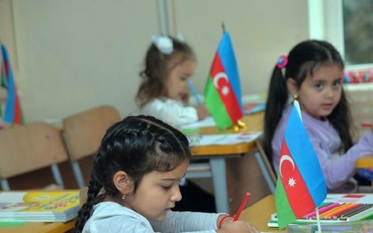 Bu müəssisələrdə məktəbəqədər yaşlı uşaqlaratəhsil veriləcək Bu müəssisələrdə məktəbəqədər yaşlı uşaqlaratəhsil veriləcək