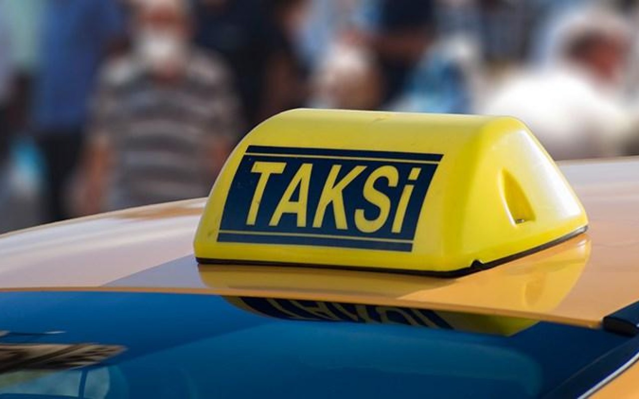 Taksi sürücüsü olmaq istəyənlərinNƏZƏRİNƏ! Taksi sürücüsü olmaq istəyənlərinNƏZƏRİNƏ!