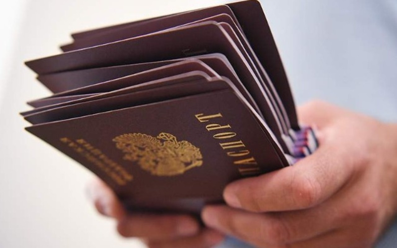 Bu şəxslər diplomatik pasport əldəedə biləcək Bu şəxslər diplomatik pasport əldəedə biləcək