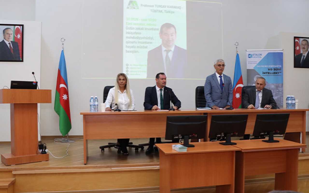 İSİ-də seminar keçirildi -FOTOLAR İSİ-də seminar keçirildi -FOTOLAR