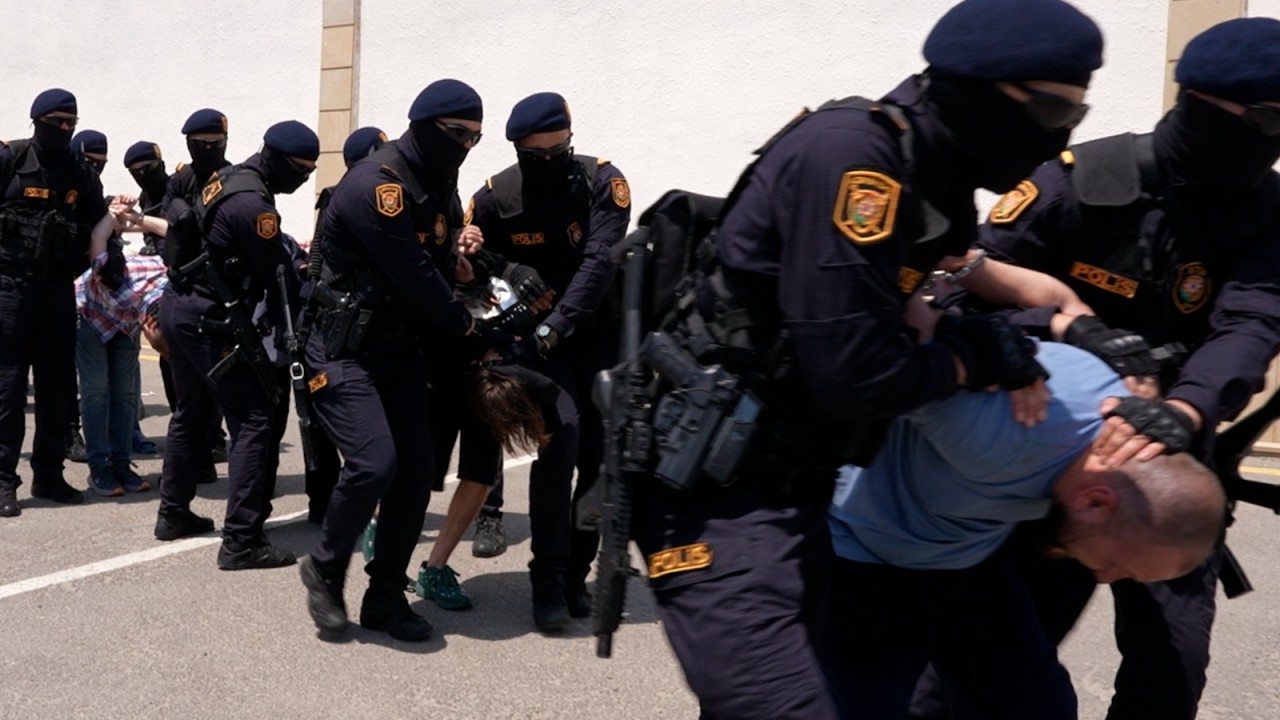 Bakıda Rusiya vətəndaşları saxlanıldı - VİDEO+FOTOLAR