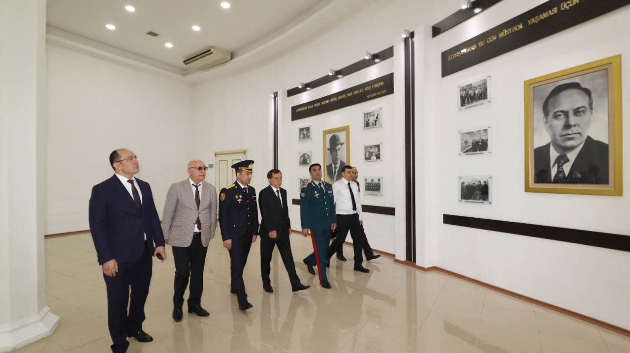 Qazaxın icra başçısı bir qrup polis əməkdaşını təltif etdi - FOTOLAR