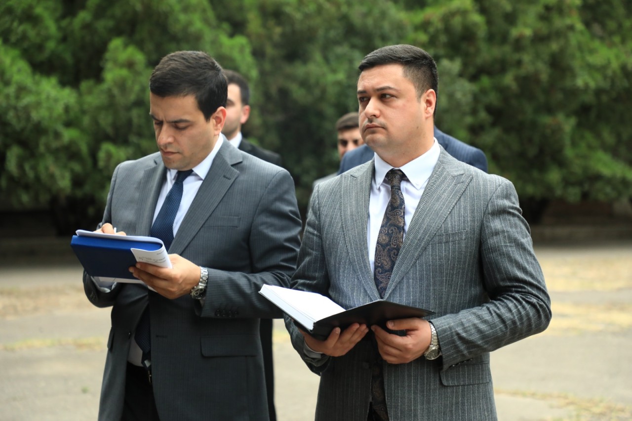 Niyazi Bayramov sakinlərlə növbəti dəfə səyyar görüş keçirdi - FOTOLAR