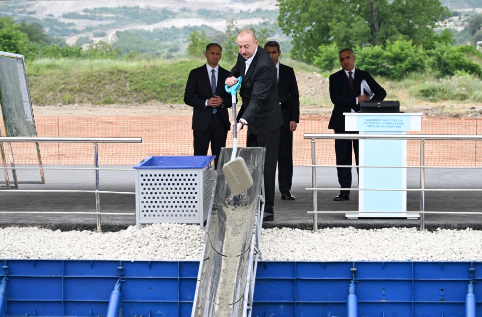 Prezident Xankəndi Dəmir Yolu və Avtovağzal Kompleksinin təməlini qoydu - FOTOLAR