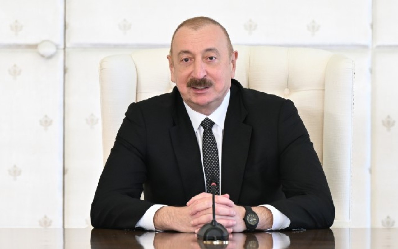 Prezident Qarabağ və Şərqi Zəngəzurdakı bərpa-quruculuq işlərindəndanışdı Prezident Qarabağ və Şərqi Zəngəzurdakı bərpa-quruculuq işlərindəndanışdı