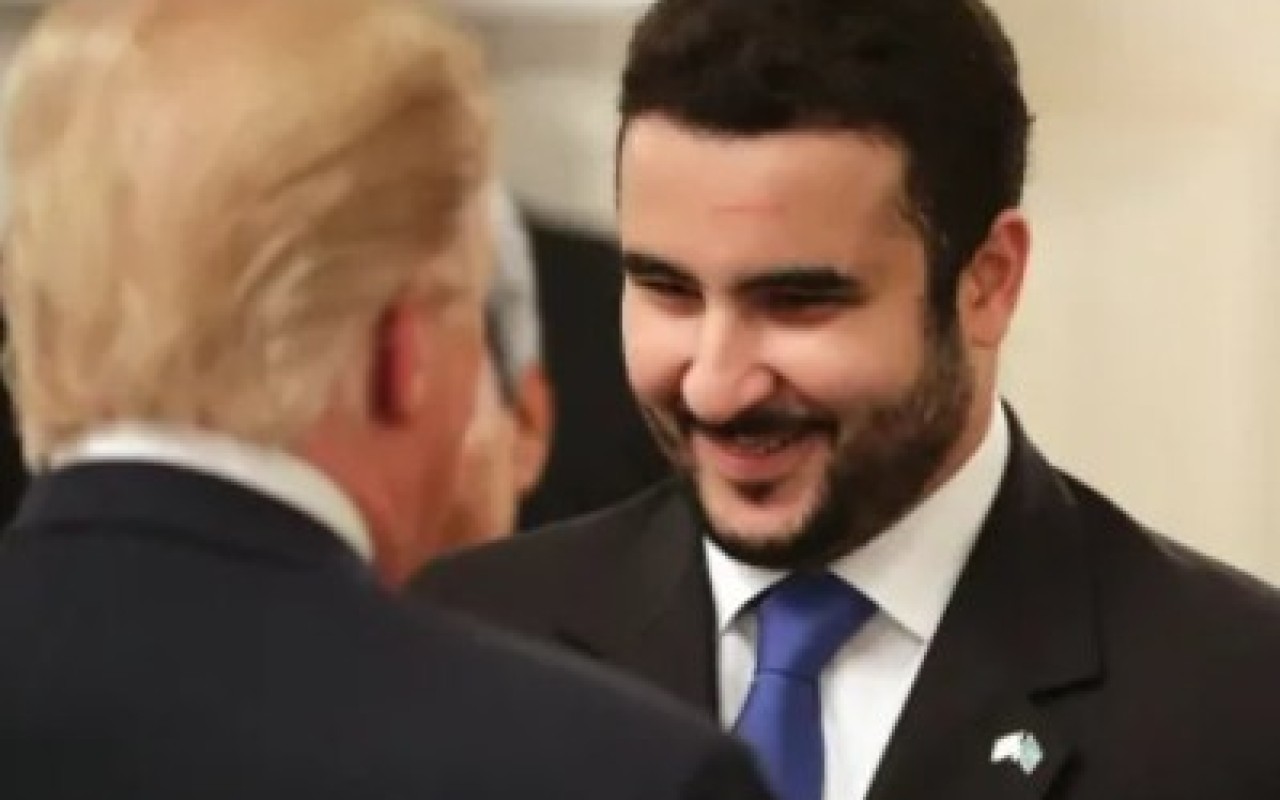 Səudiyyə Ərəbistanının müdafiə naziri Tramplagizli görüş keçirib