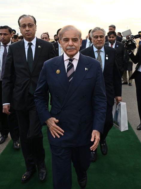 Şahbaz Şərifin Azərbaycana səfəri başa çatdı - FOTO