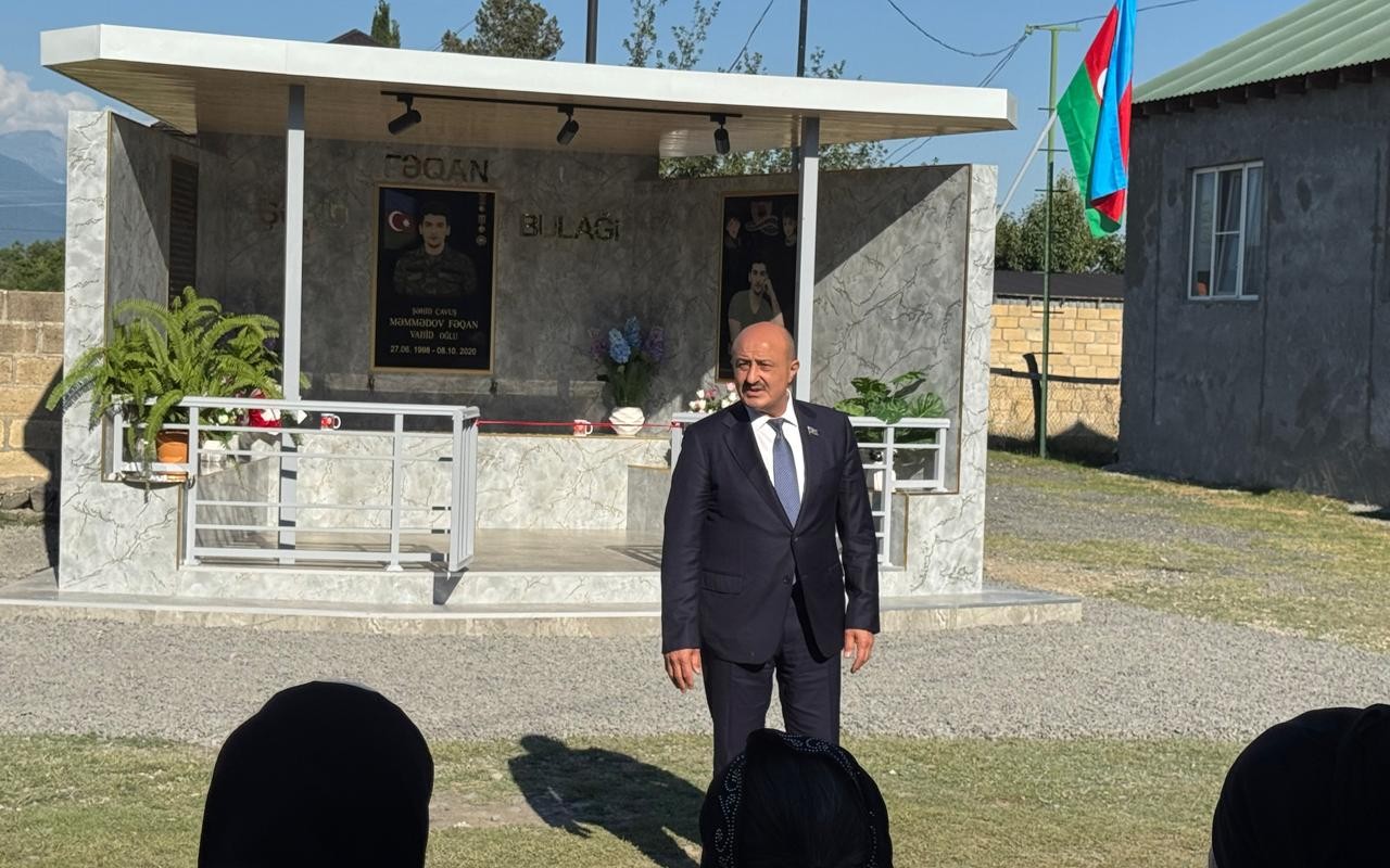 Millət vəkili Asif Əsgərov şəhidin doğum günü tədbirində iştirak etdi- FOTOLAR Millət vəkili Asif Əsgərov şəhidin doğum günü tədbirində iştirak etdi- FOTOLAR
