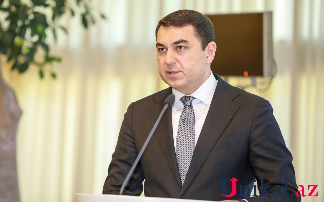 "Tarixi abidələrin pasportlaşdırılması prosesi həyata keçirilir" -Adil Kərimli "Tarixi abidələrin pasportlaşdırılması prosesi həyata keçirilir" -Adil Kərimli