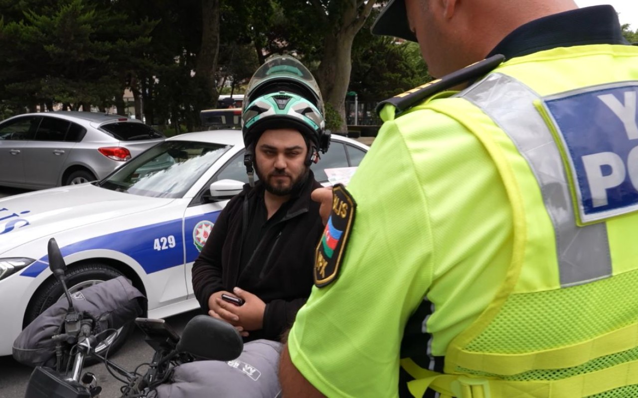 Polis motokuryerlərə nəzarəti gücləndirdi- VİDEO Polis motokuryerlərə nəzarəti gücləndirdi- VİDEO