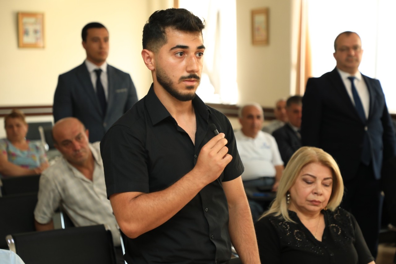 İcra başçısı Niyazi Bayramov vətəndaşlarla görüşdü - FOTOLAR