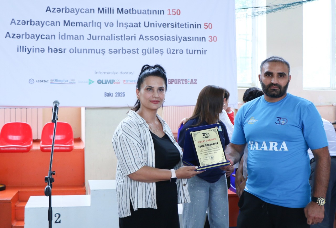AzMİU-da sərbəst güləş turnirinə start verilib - FOTOLAR