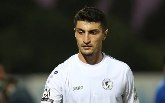 Araz Abdullayev bu klubakeçdi Araz Abdullayev bu klubakeçdi