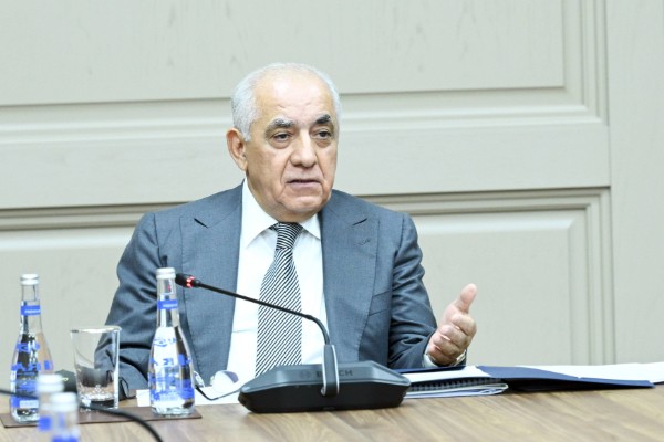 Nazirlər məruzə etdi, Əli Əsədov tapşırıqlar verdi- FOTOLAR Nazirlər məruzə etdi, Əli Əsədov tapşırıqlar verdi- FOTOLAR