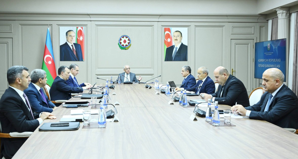 Nazirlər məruzə etdi, Əli Əsədov tapşırıqlar verdi - FOTOLAR
