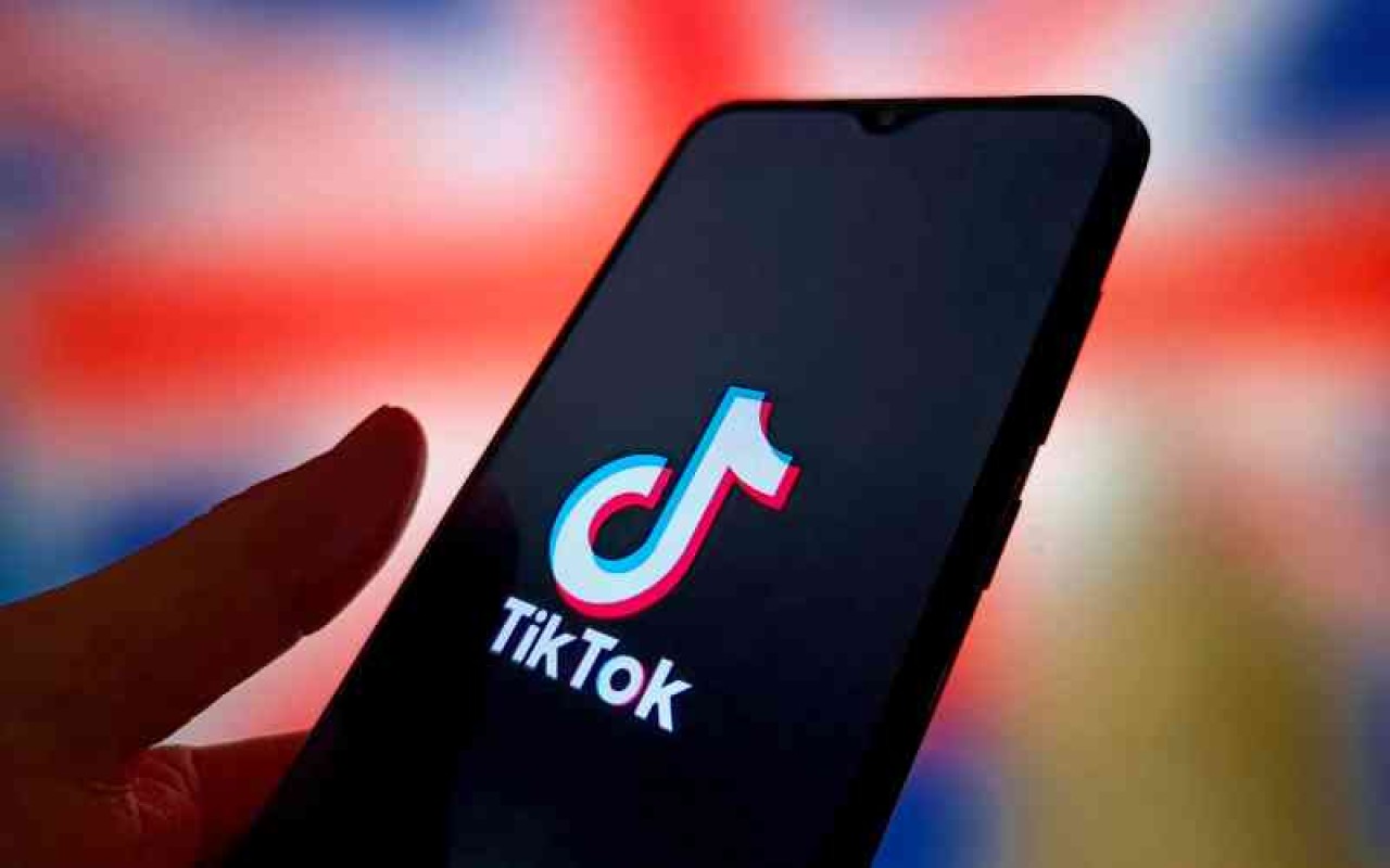 Ata "TikTok" hesabını silməyən qızınıöldürdü Ata "TikTok" hesabını silməyən qızınıöldürdü
