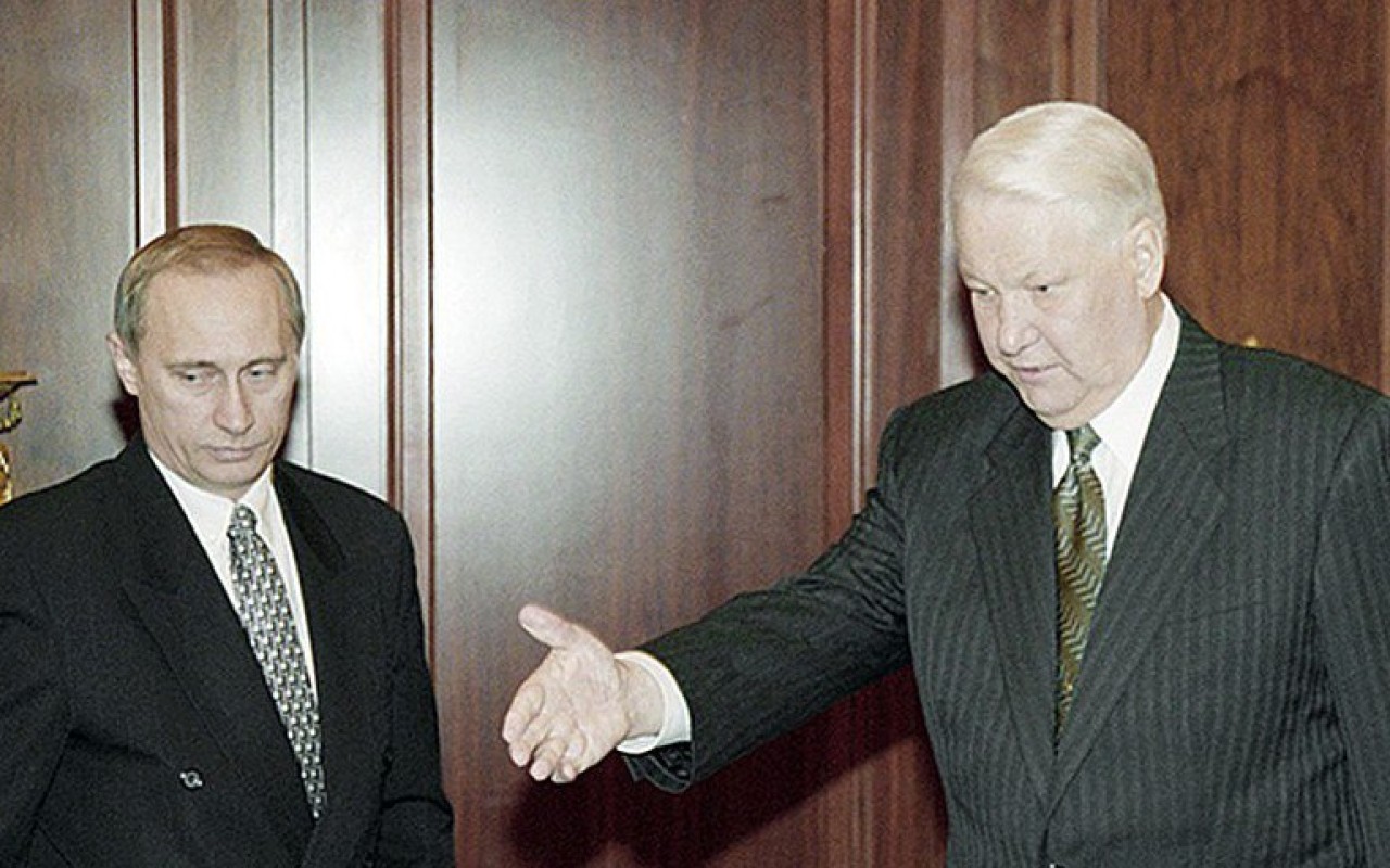 Putin 25 il əvvəl nə üçün prezident olmaqistəməyib? Putin 25 il əvvəl nə üçün prezident olmaqistəməyib?