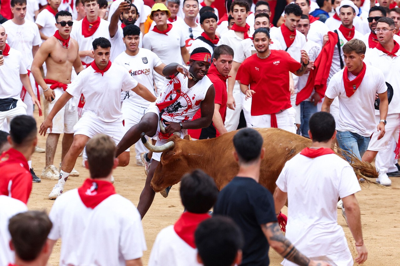 İspaniyada məşhur festivaldan görüntülər