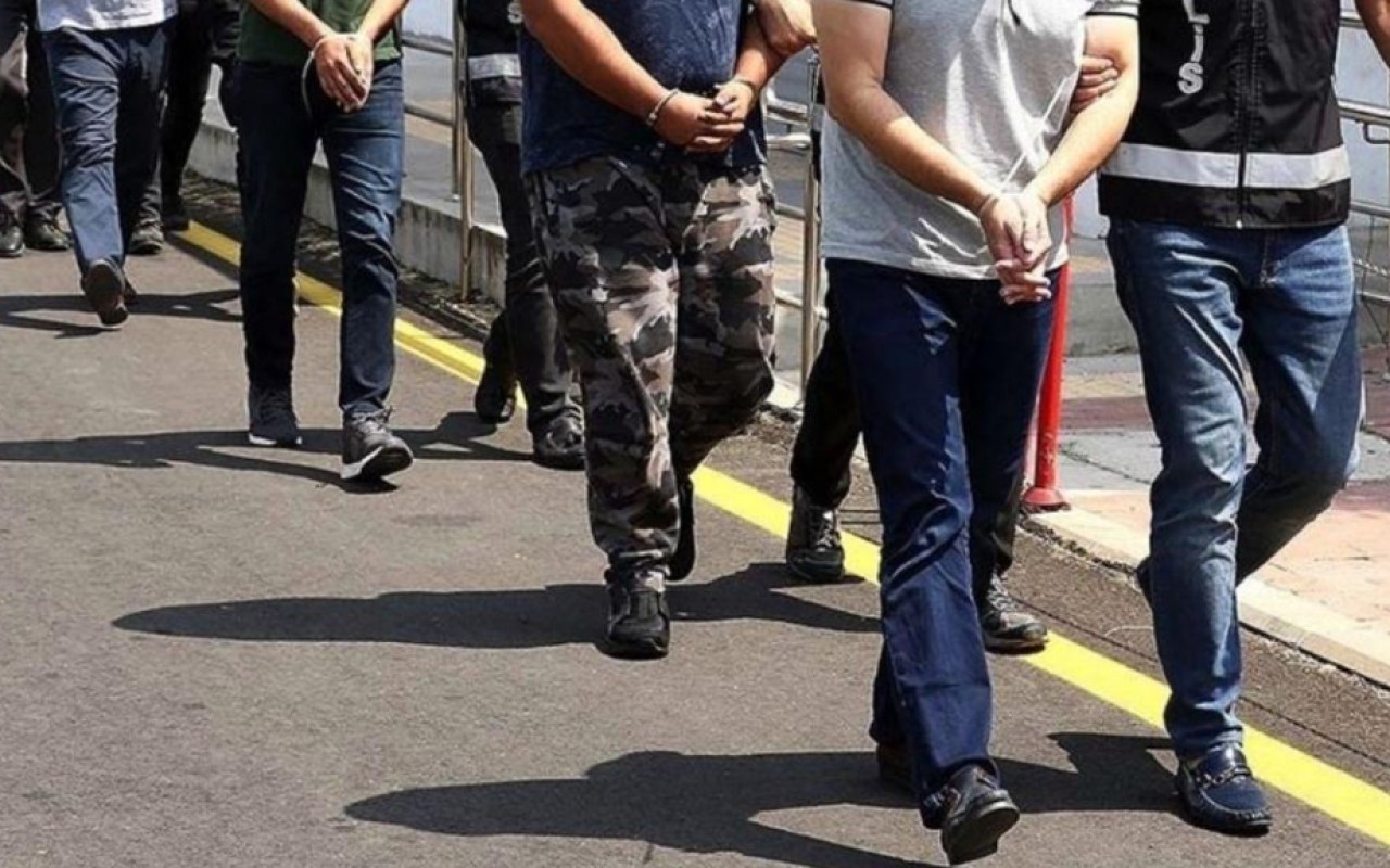 Türkiyədə FETÖ ilə bağlı231 nəfər saxlanıldı Türkiyədə FETÖ ilə bağlı231 nəfər saxlanıldı