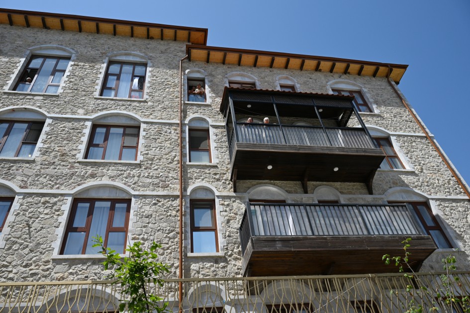Liderlər Şuşadakı birinci yaşayış kompleksində - FOTOLAR