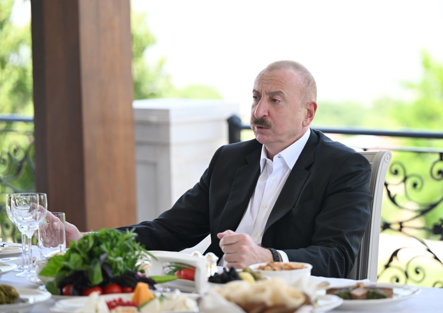 Liderlər Şuşada nahar etdilər - FOTOLAR