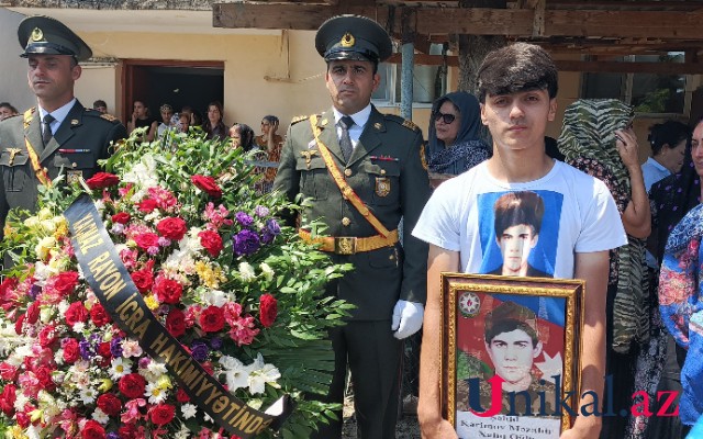 Xaçmazda Birinci Qarabağ müharibəsi şəhidi ilə vida mərasimi -FOTOLAR