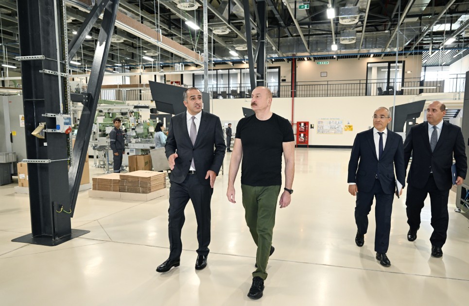 Prezident Ağdamda tütün məmulatlarının istehsalı müəssisəsinin açılışında - FOTOLAR
