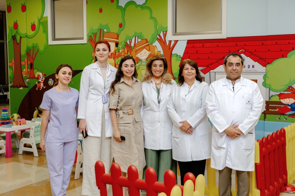 Leyla Əliyeva “Məlhəm Hospital”da olub - FOTOLAR