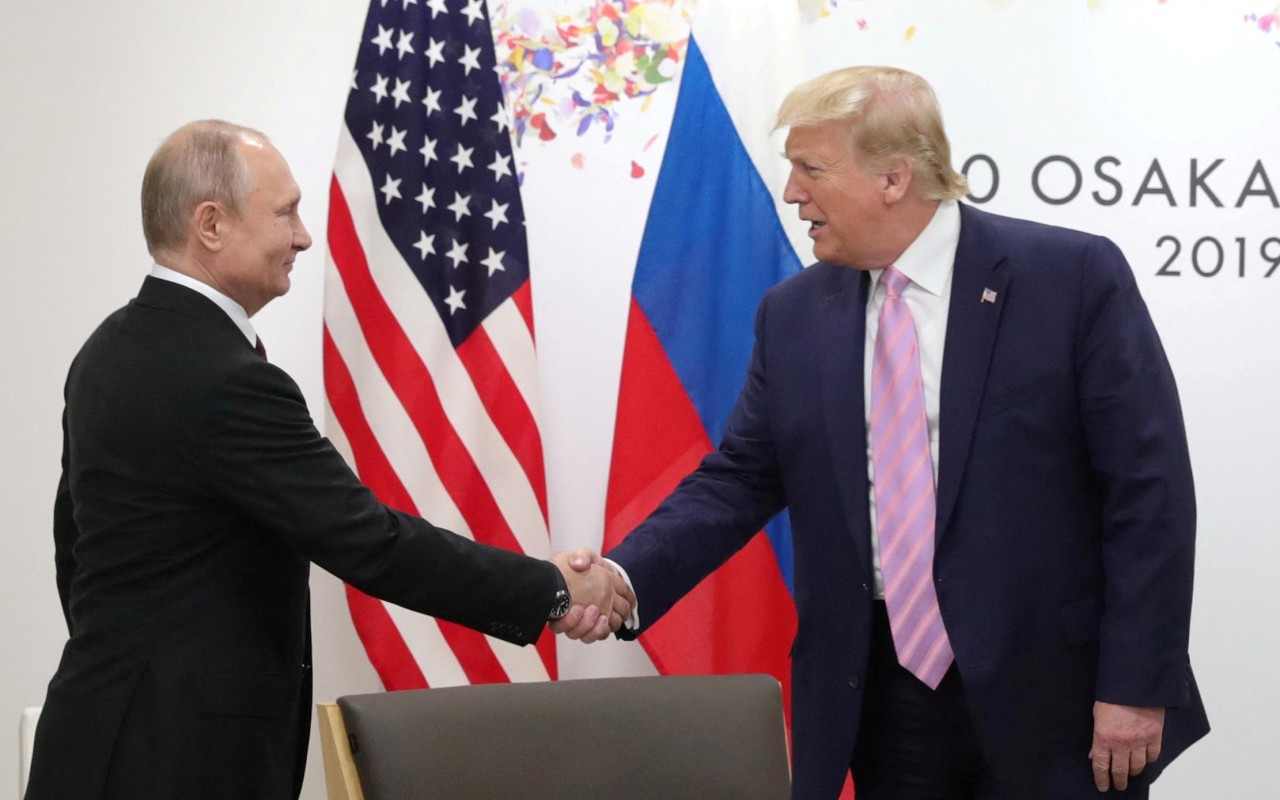 Trampla Putinin görüşünü bu ölkətəşkil edə bilər