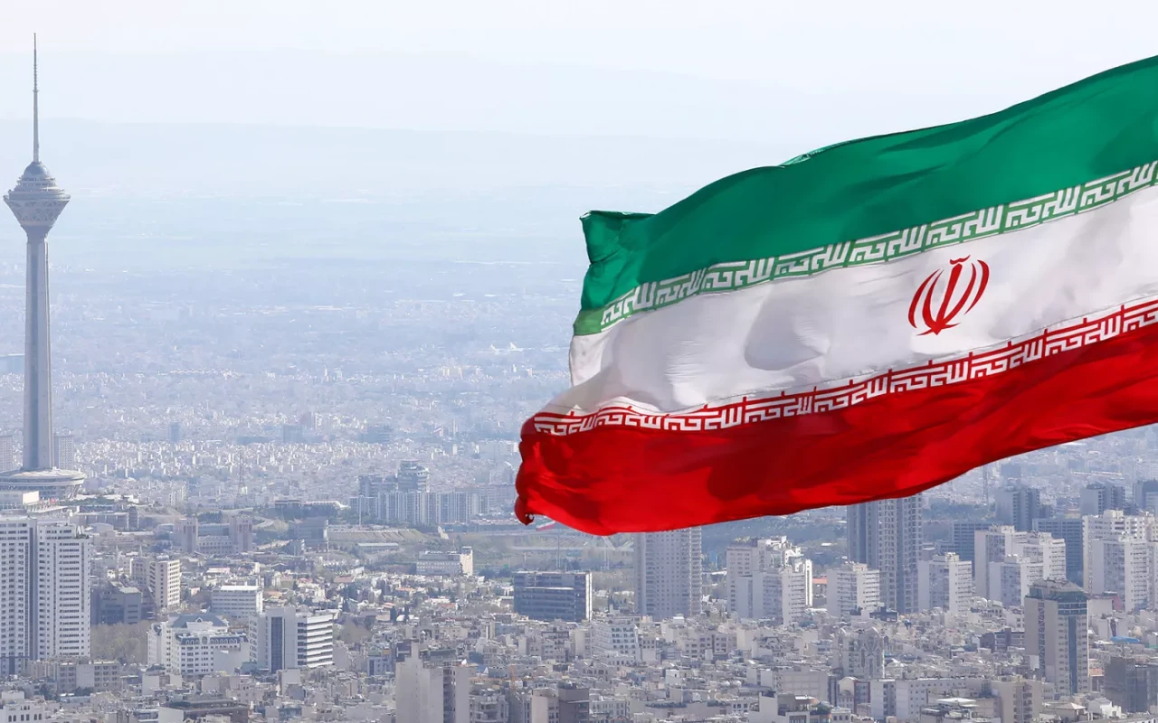 "Tehran Vaşinqtona qətiyyən etibar etmir"