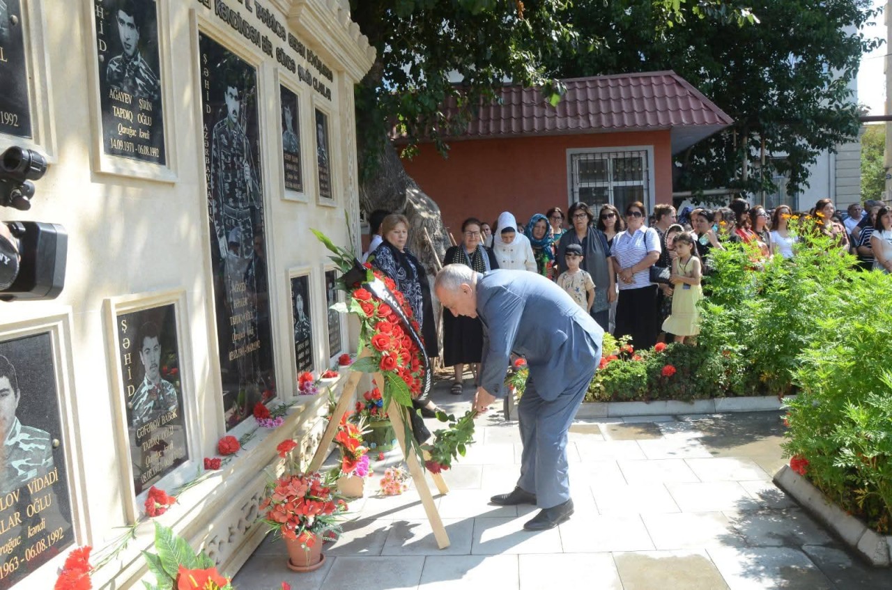 Qubadlı icra hakimiyyəti 25 şəhidin xatirəsini andı - FOTOLAR