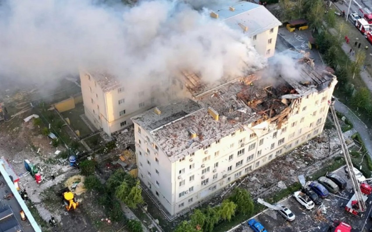 Rusiya ordusu Donetsk vilayətinə hücum edib,ölənlər və yaralananlar var Rusiya ordusu Donetsk vilayətinə hücum edib,ölənlər və yaralananlar var