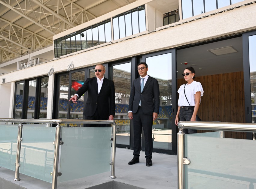 Prezident və birinci xanım Gəncə şəhər stadionunda - FOTOLAR (YENİLƏNİB)