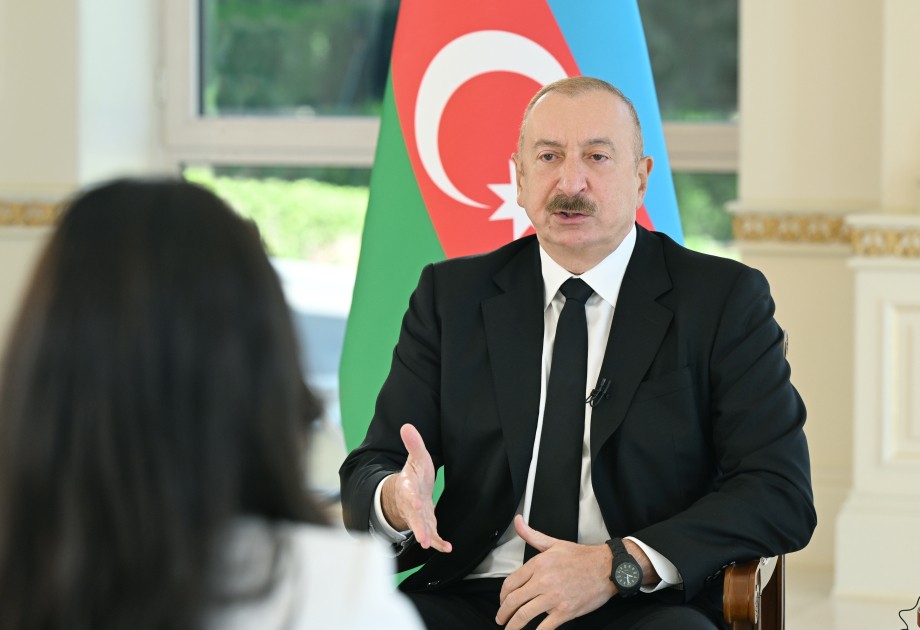 Prezident “Əl-Ərəbiyyə” telekanalına müsahibə verib - TAM MƏTN