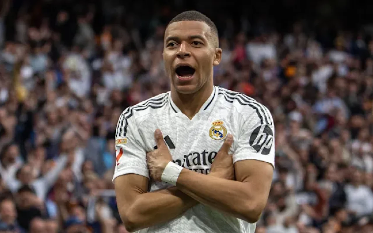 Mbappe ölkə çempionatlarında ən çox qol vuran futbolçudur
