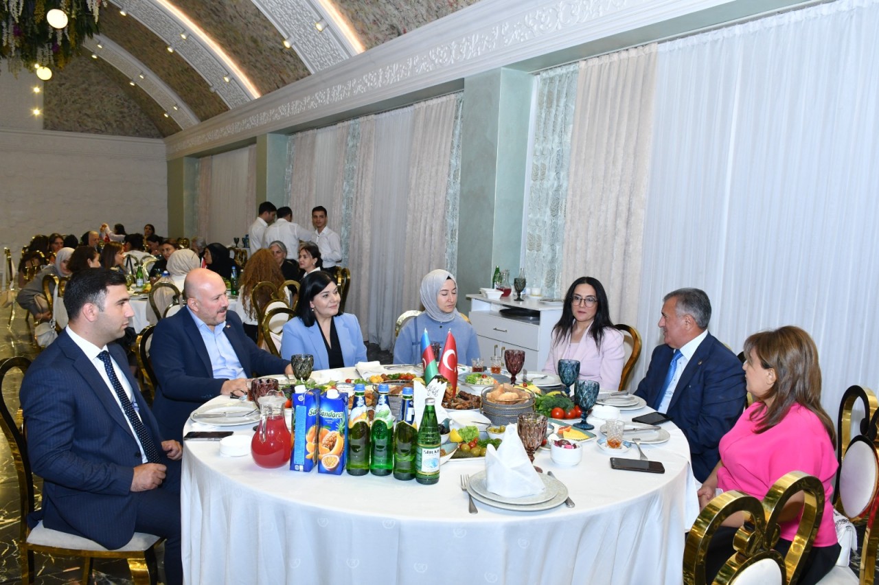 Azərbaycan və Türkiyə şəhid ailələri arasında qardaşlıq görüşü keçirilib - FOTOLAR