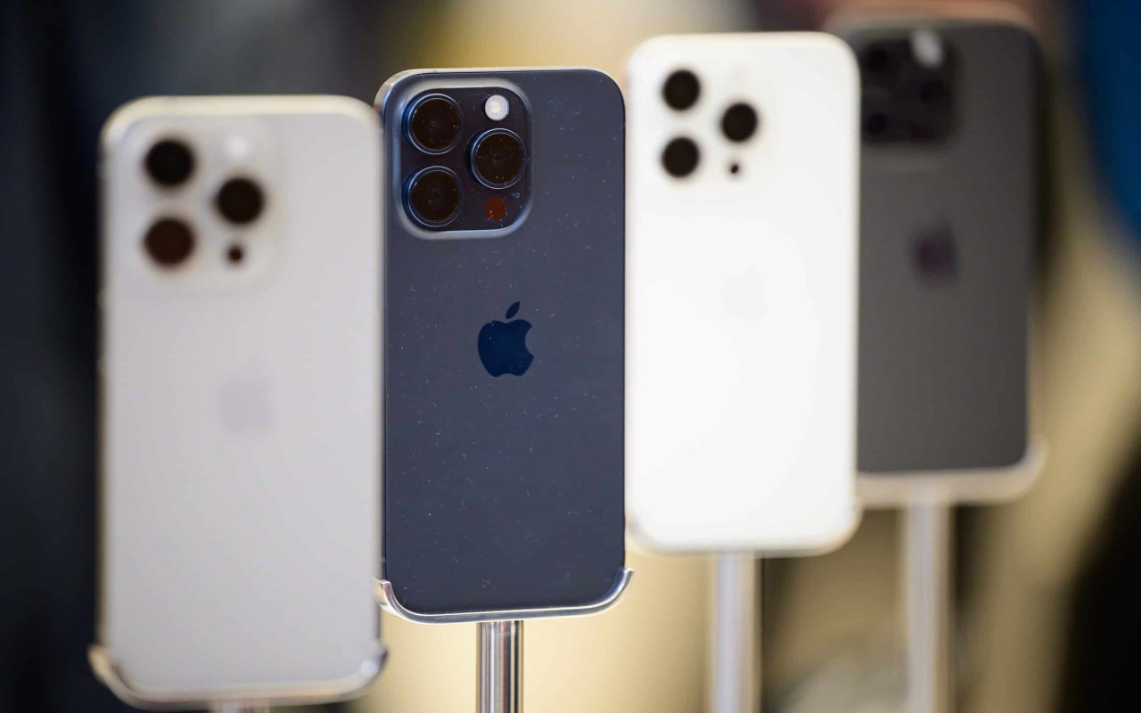 Bəzi "iPhone" modellərinin satışı dayandırıldı