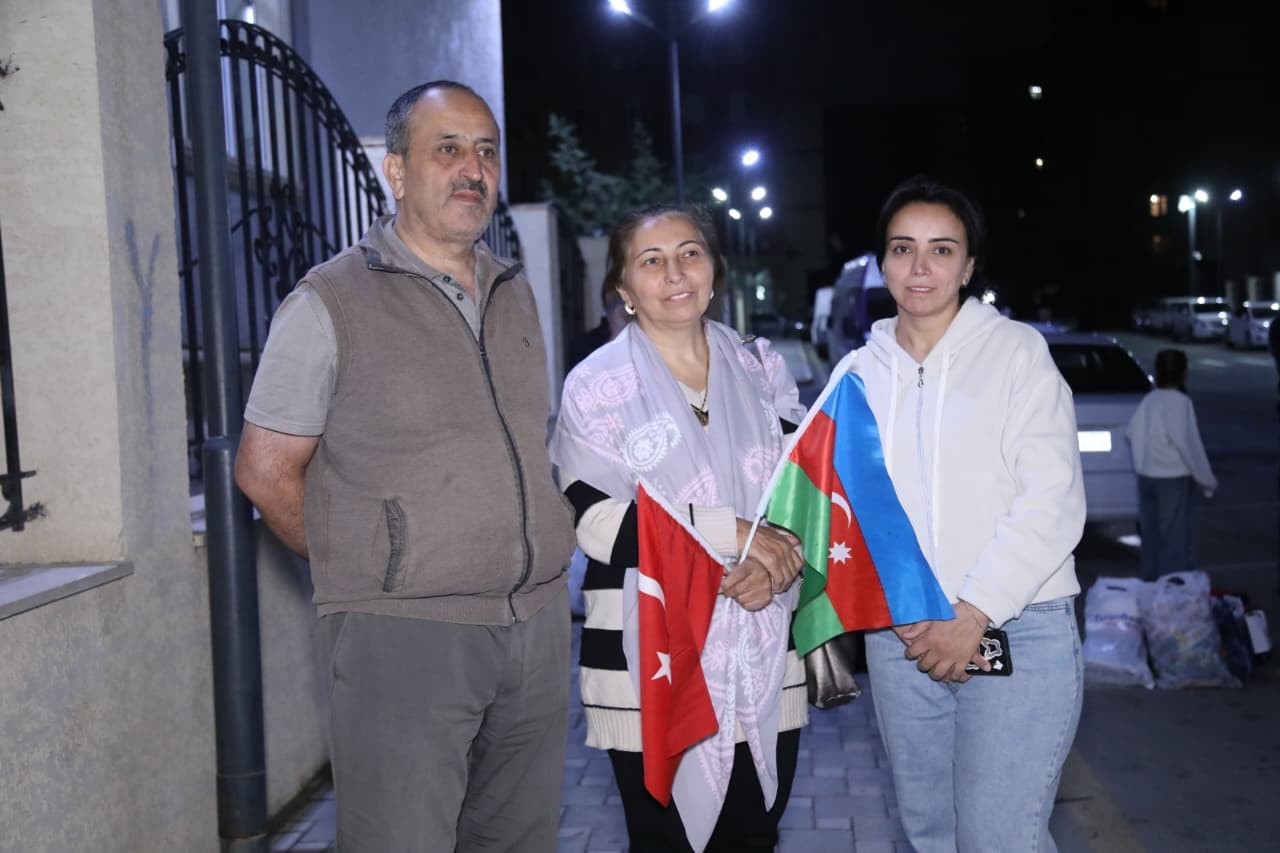 Kəlbəcərə növbəti köç karvanı yola salınıb - FOTOLAR (YENİLƏNİB)