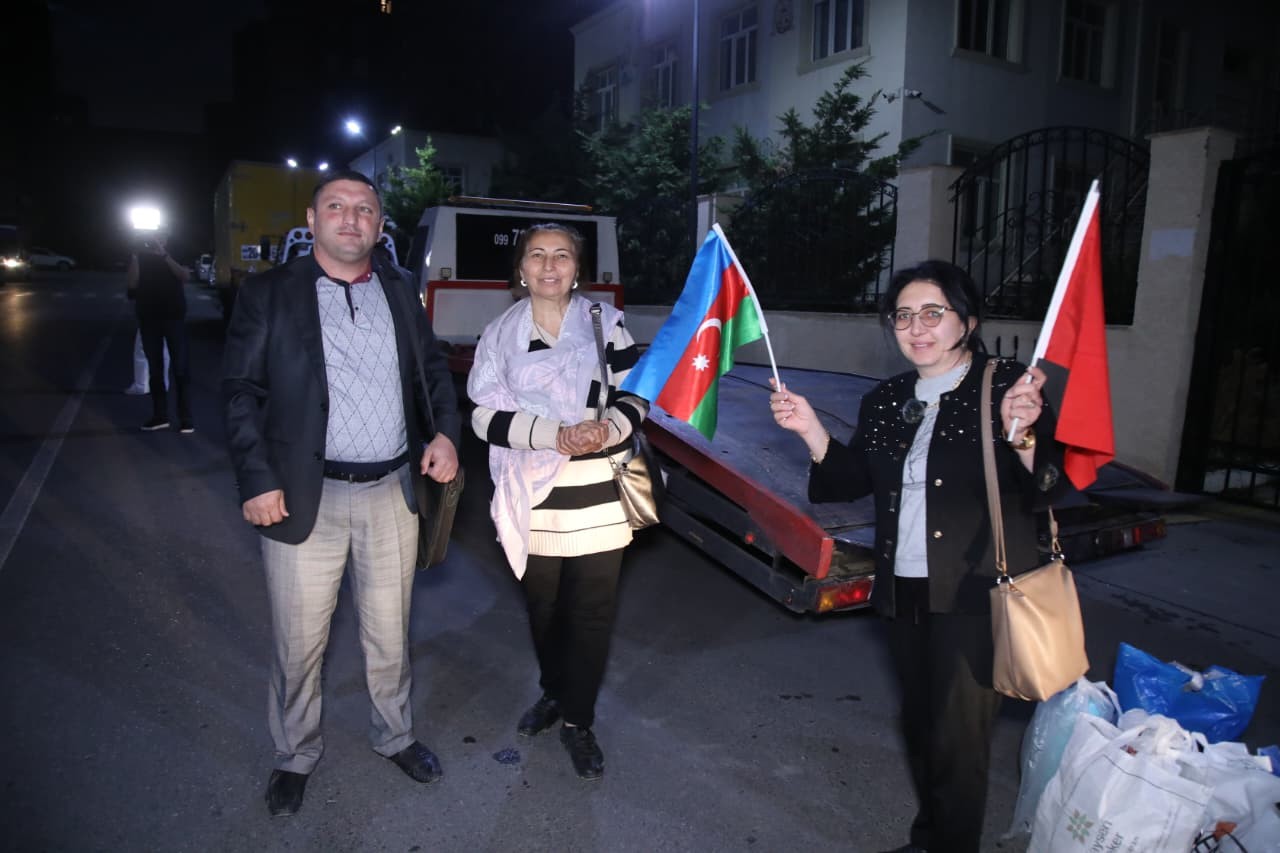 Kəlbəcərə növbəti köç karvanı yola salınıb - FOTOLAR (YENİLƏNİB)