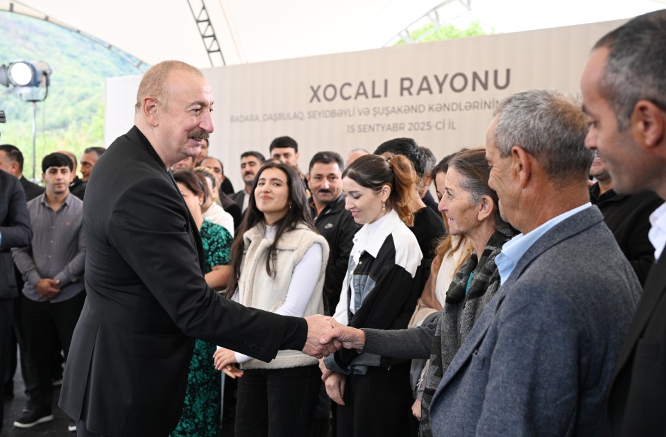 Prezident 4 kəndin sakinləri ilə görüşdü - FOTOLAR