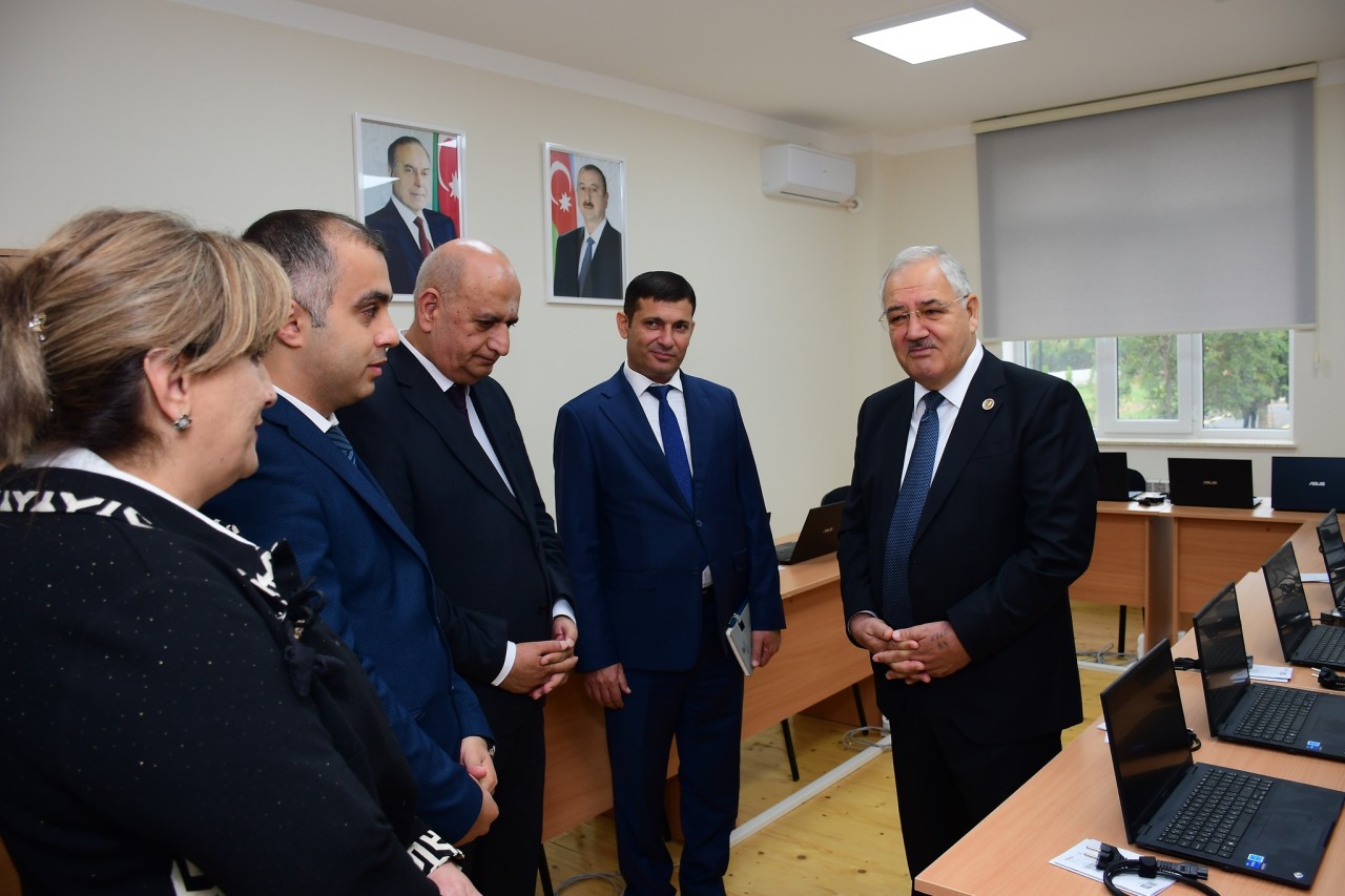 Ağdamda yeni məktəb binasının açılışı olub - FOTOLAR