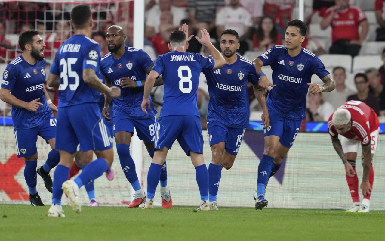 ""Qarabağ" ideal sistemlə böyük büdcəsi olan klubları məğlub edib" -Komitə sədri