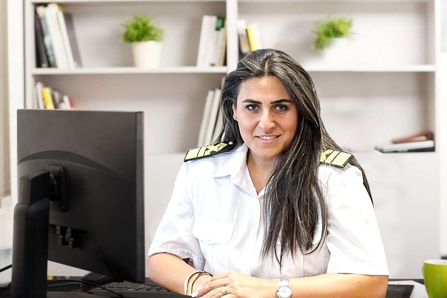 Güclü küləklə bağlı gəmilərə xəbərdarlıq edildi - FOTOLAR