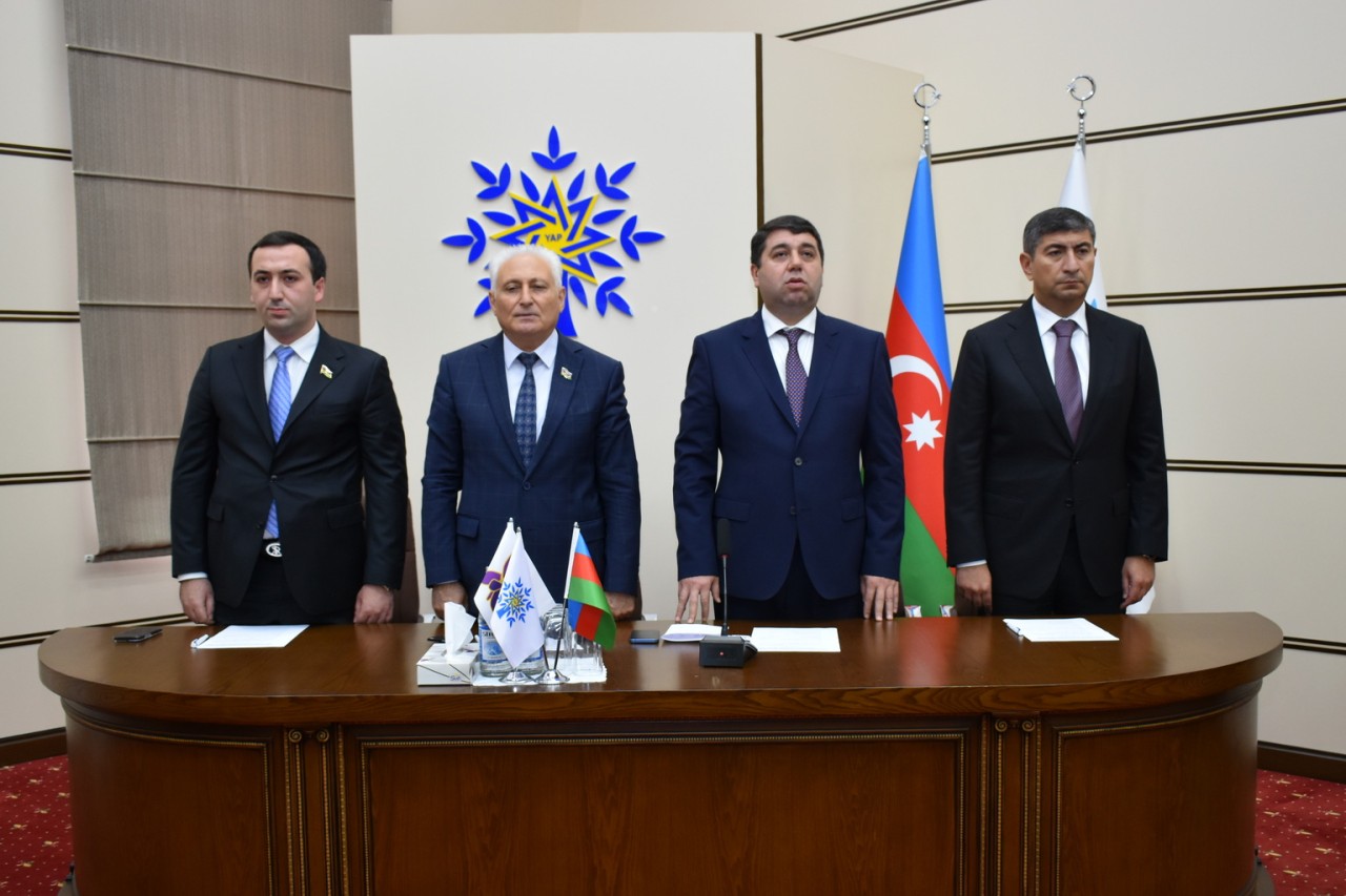 Yasamal ictimaiyyəti Dövlət Suverenliyi Gününü qeyd edib - FOTOLAR