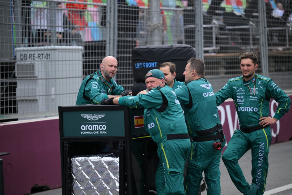 Formula 1-dən geriyə qalanlar - FOTOLAR